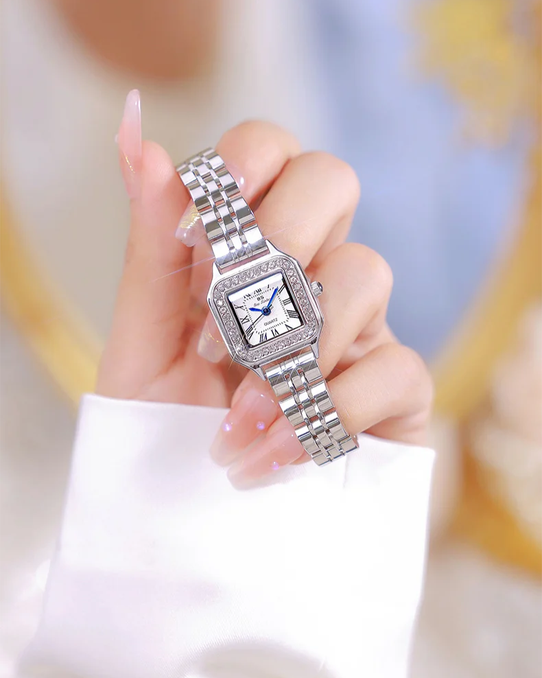 Montre Bracelet Carrée Élégante